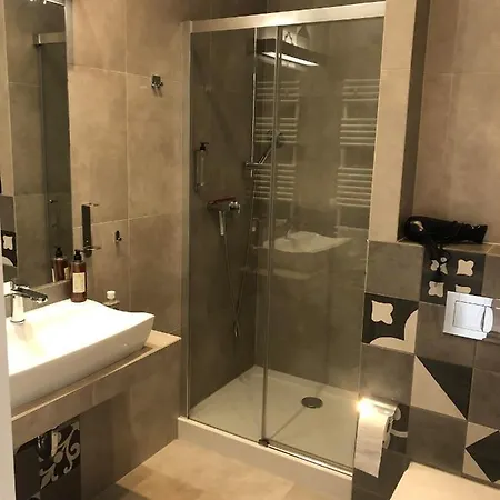 Rodzinny Apartament Landa アパート